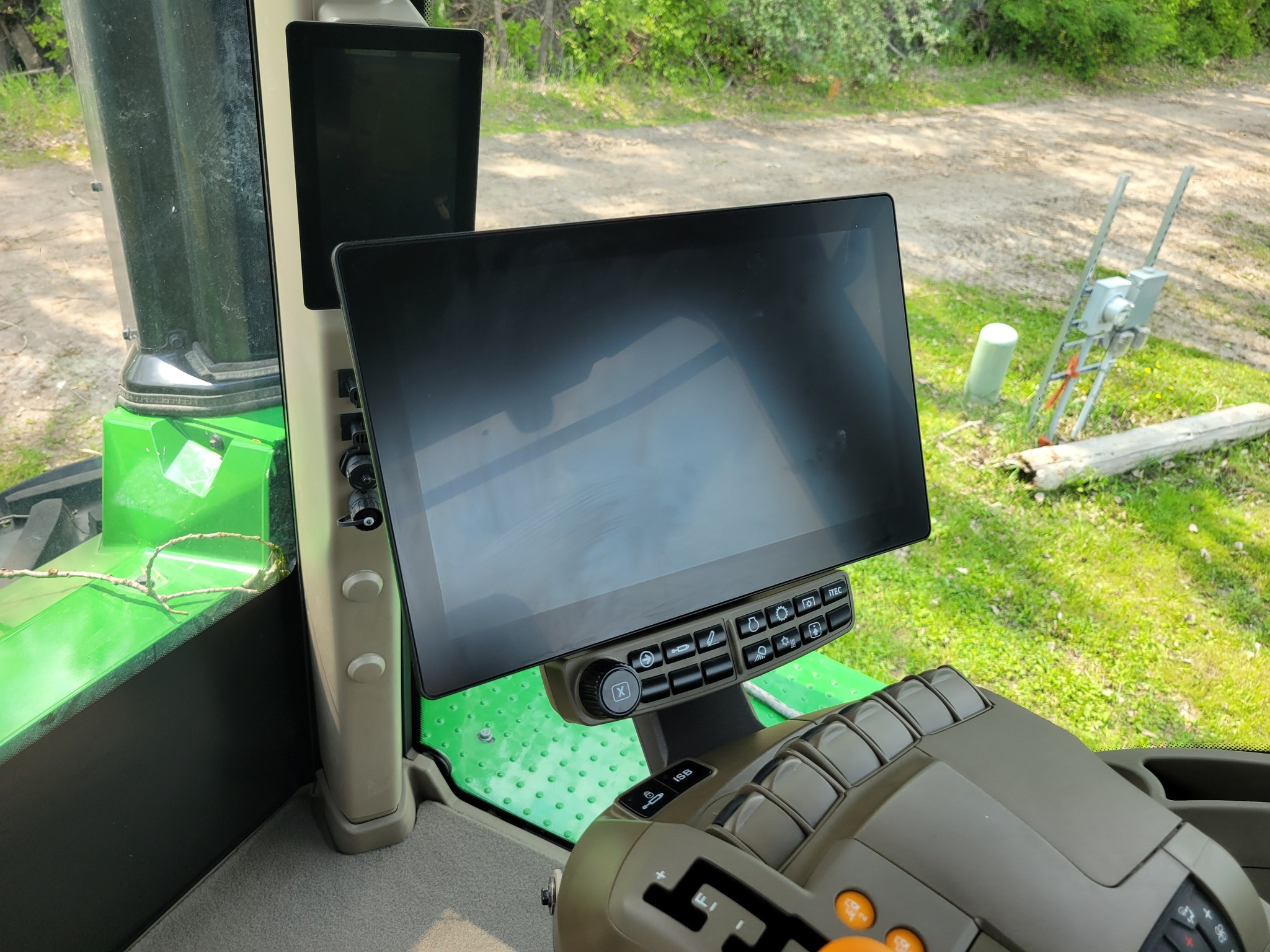 2024 John Deere 9R 640 Tractor