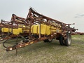 2005 H & S 132 Pull-Type Sprayer