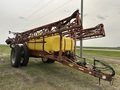 2005 H & S 132 Pull-Type Sprayer