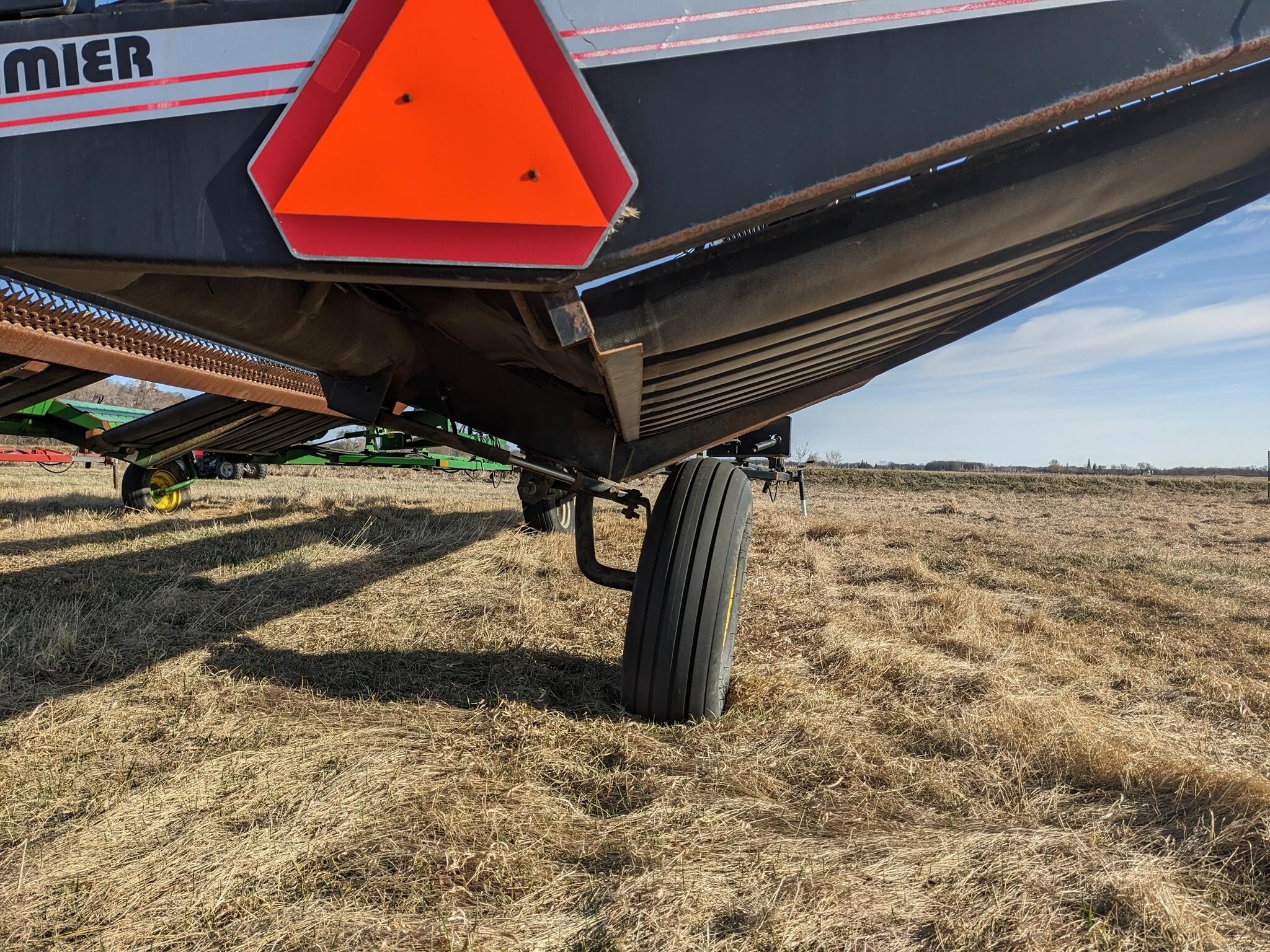 1995 MacDon 1900 Mower Conditioner