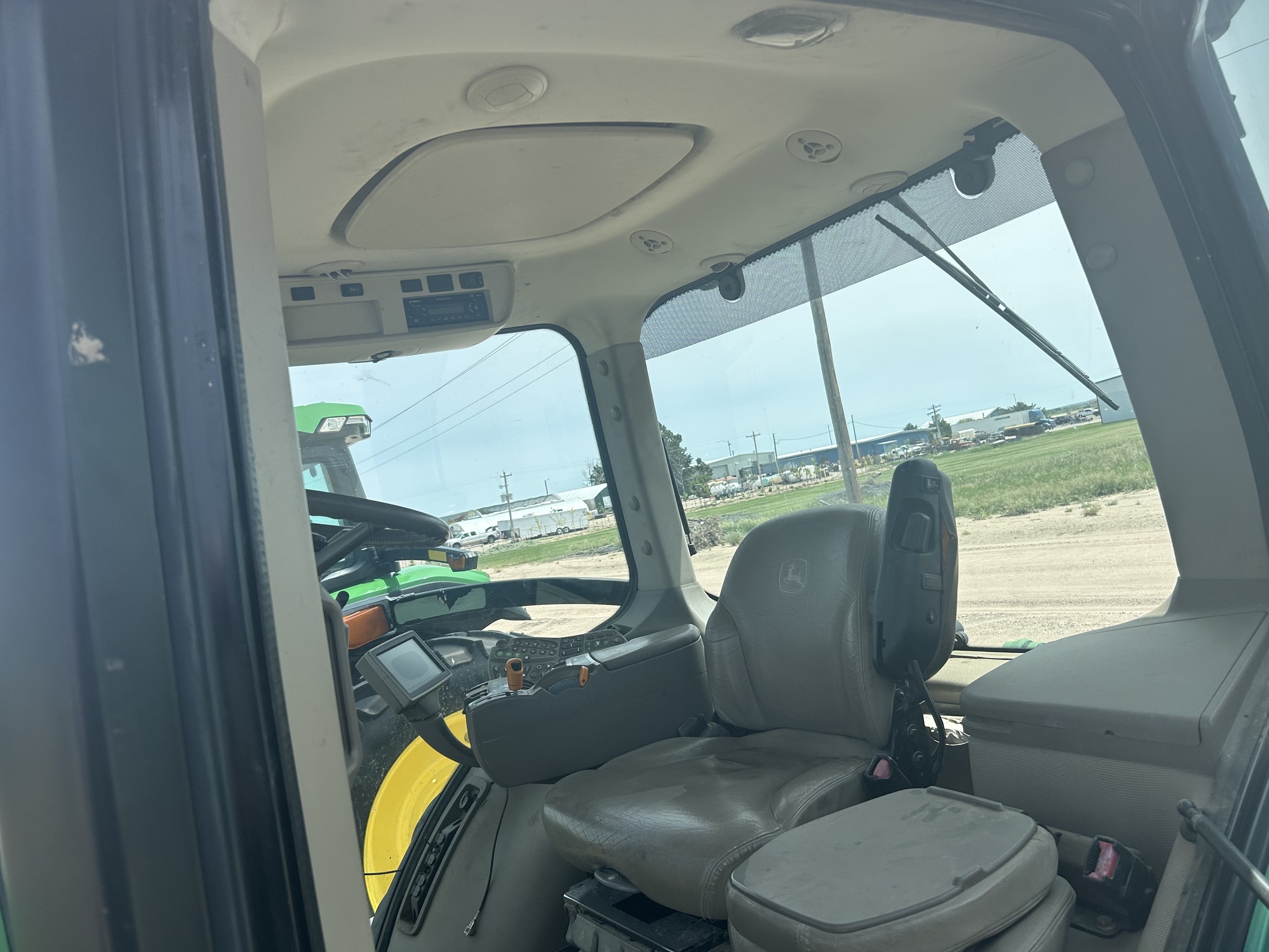 2011 John Deere 8360RT Tractor