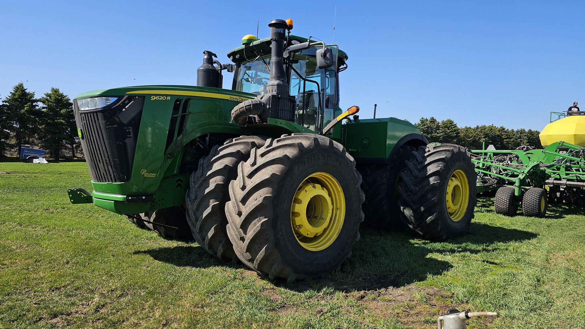 2015 John Deere 9620R Tractor