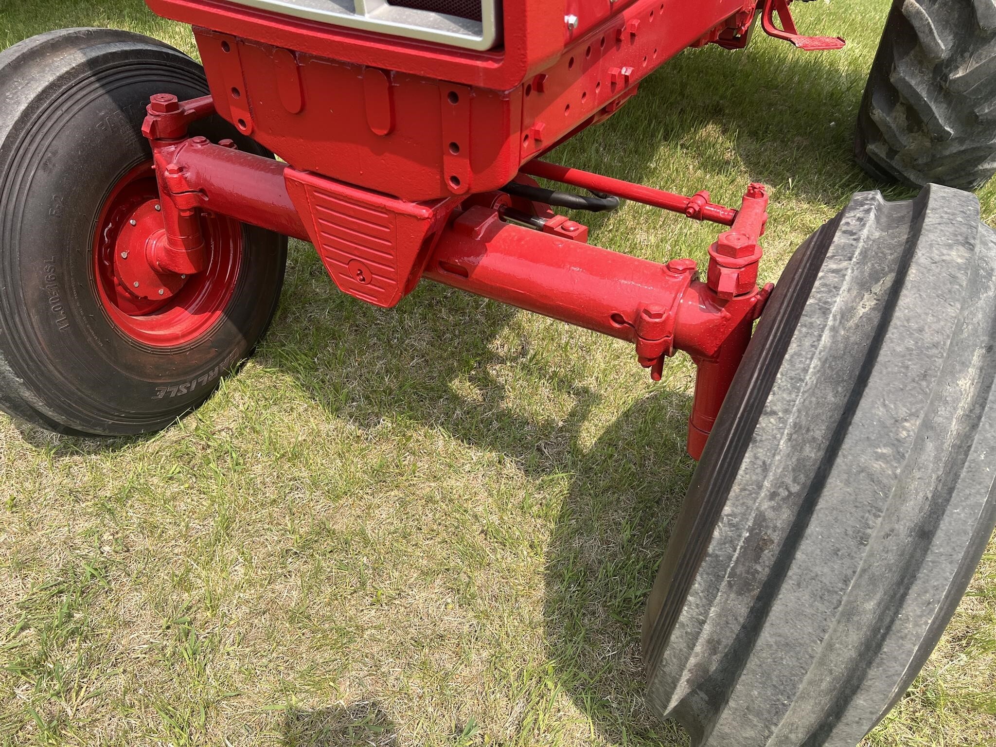 1975 International Harvester 1466 Tractor