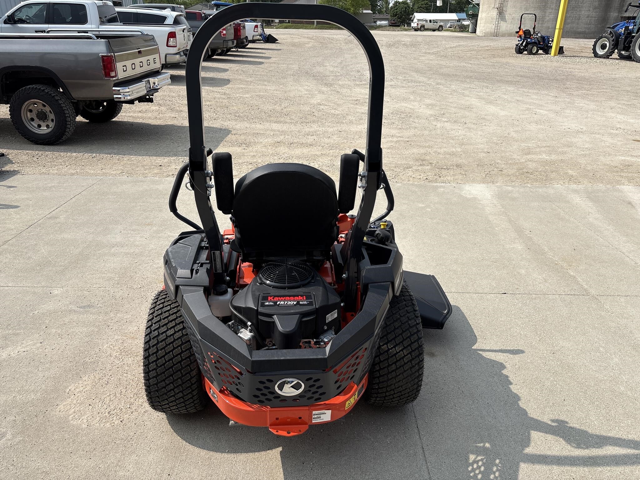  Kubota Z252 Lawn Mower