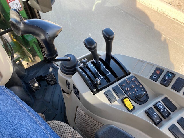 2022 John Deere 4066R Tractor