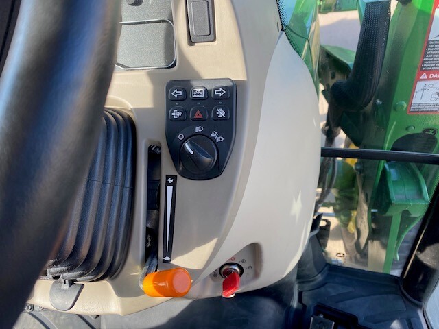 2022 John Deere 4066R Tractor
