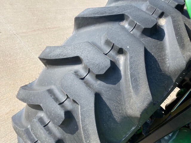 2022 John Deere 4066R Tractor