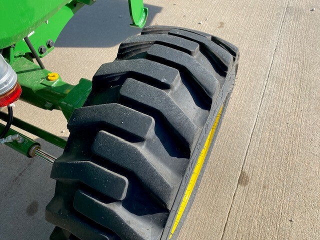 2022 John Deere 4066R Tractor