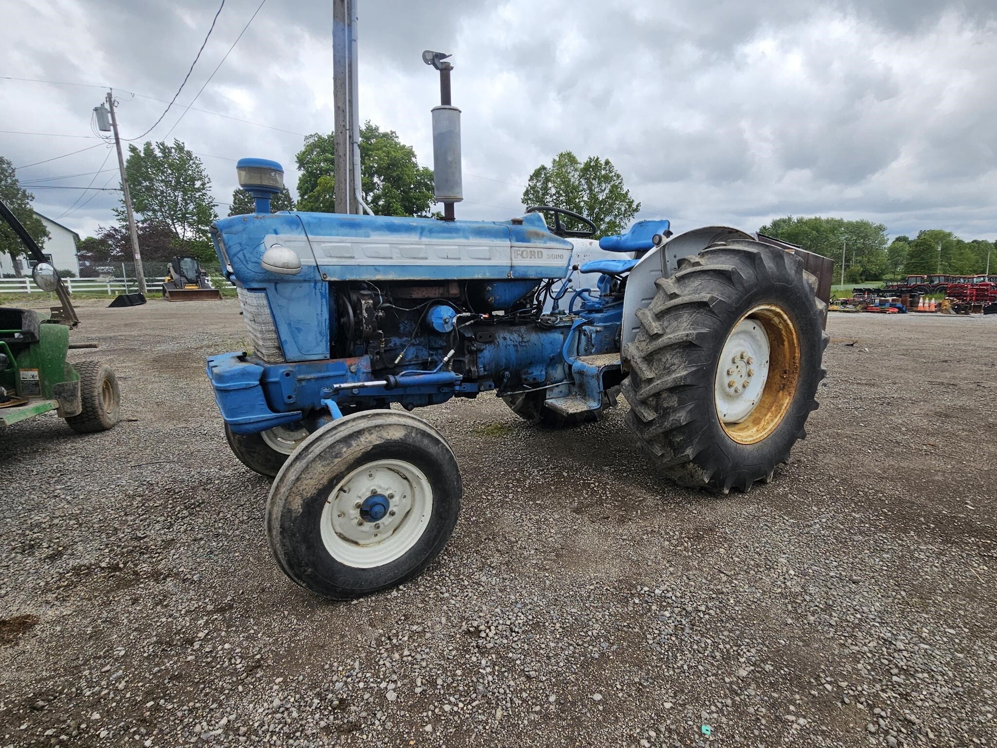  Ford 5000 Tractor