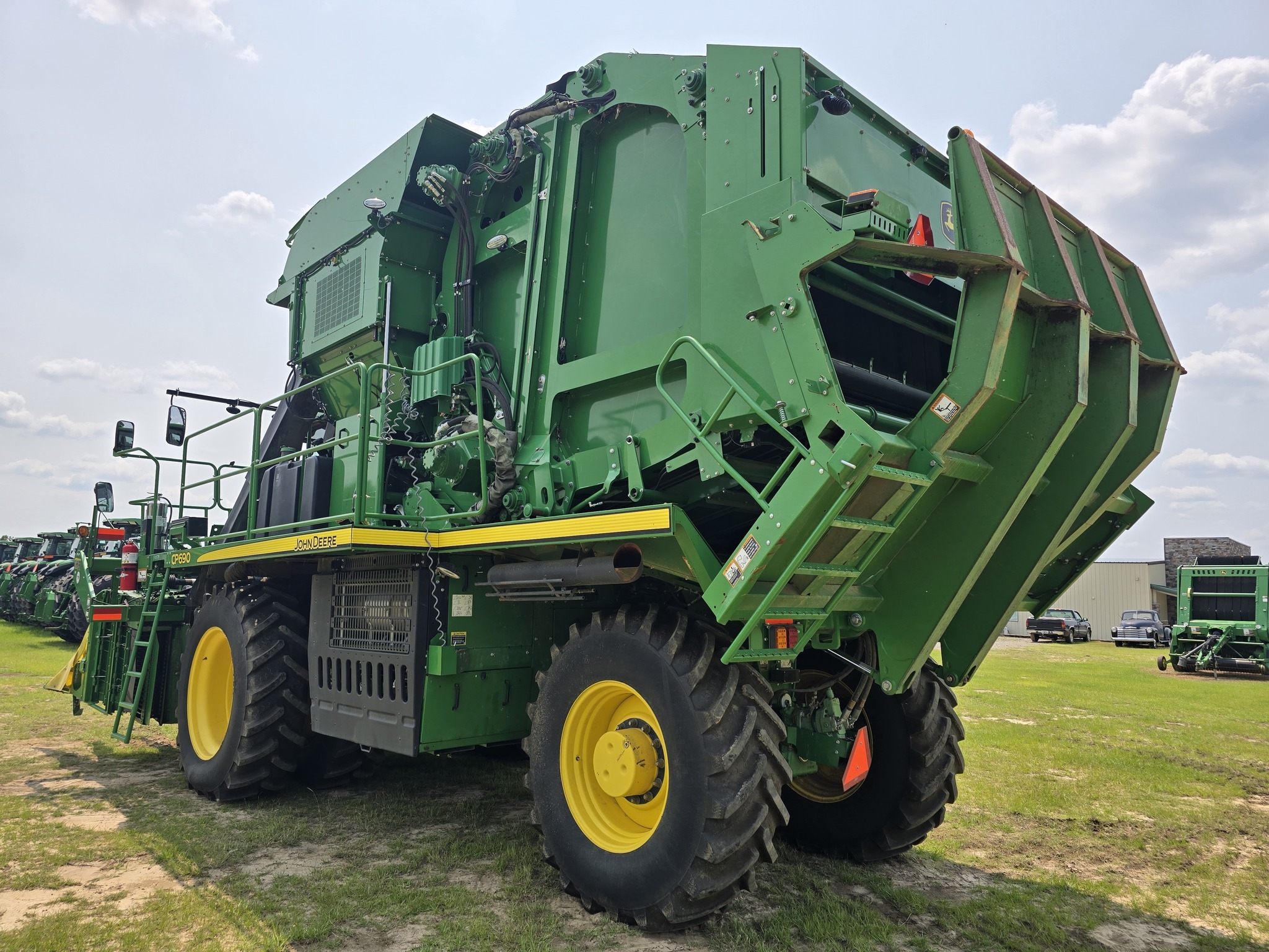 2021 John Deere CP690 Cotton Equipment