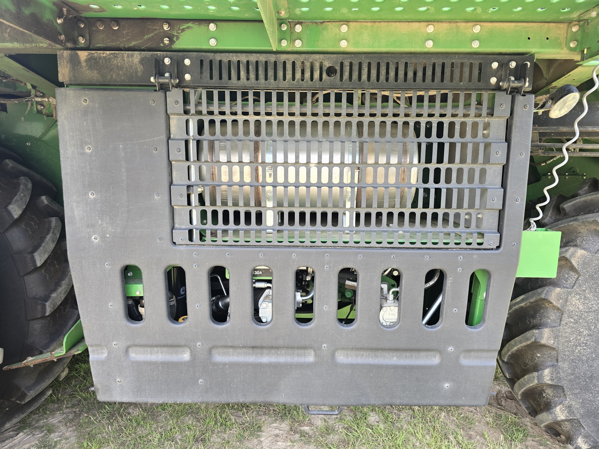 2021 John Deere CP690 Cotton Equipment