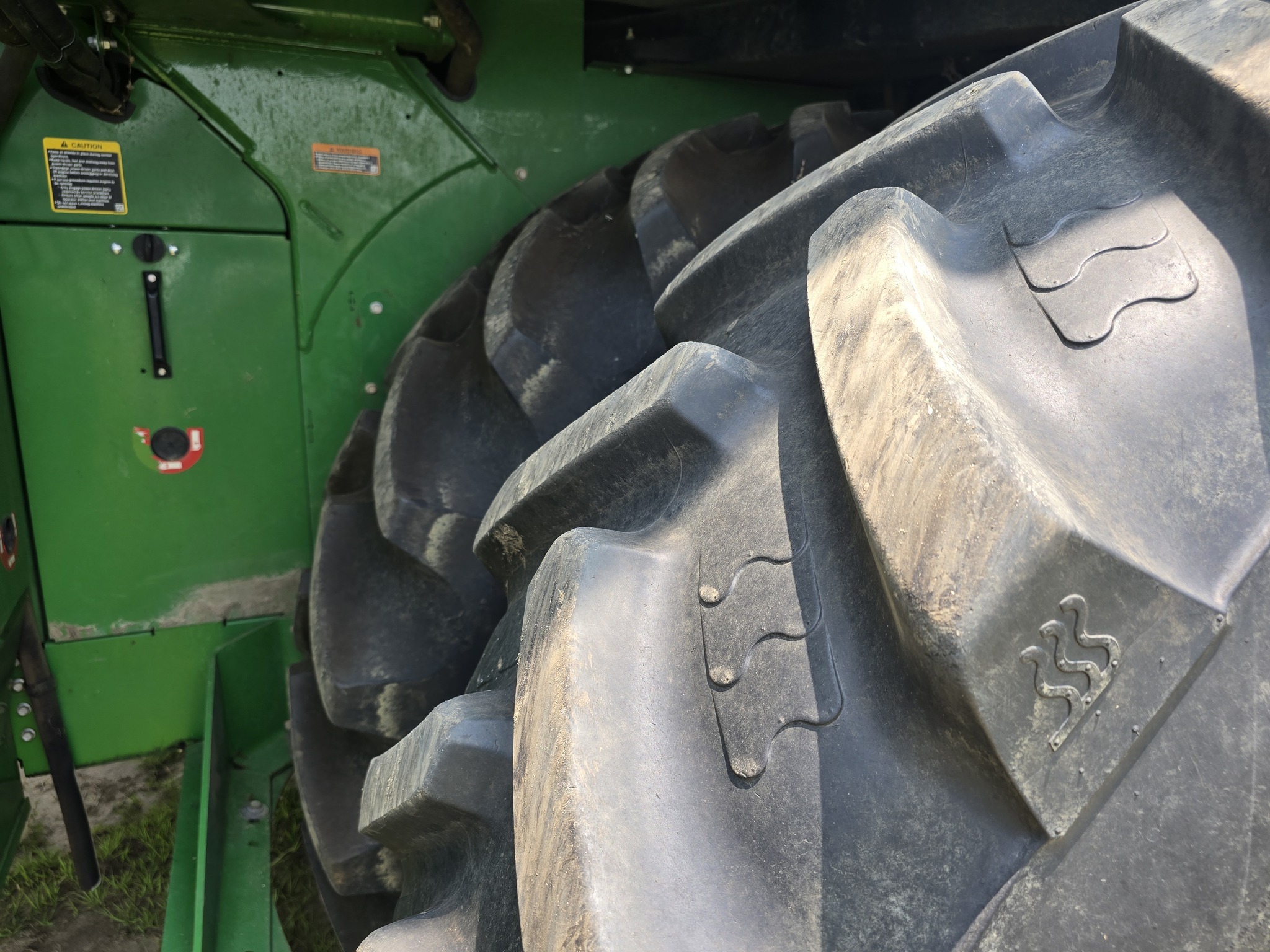2021 John Deere CP690 Cotton Equipment