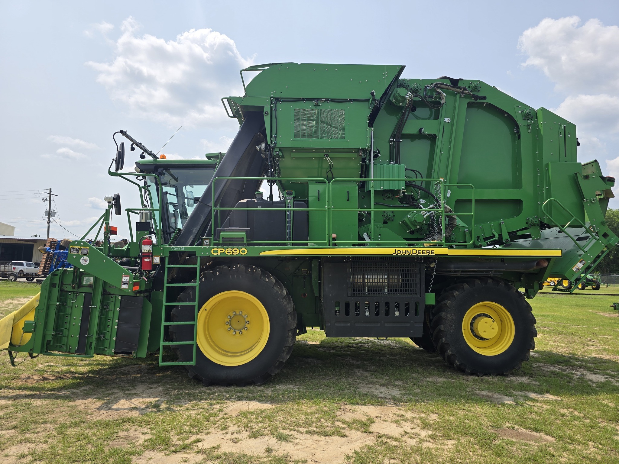 2021 John Deere CP690 Cotton Equipment