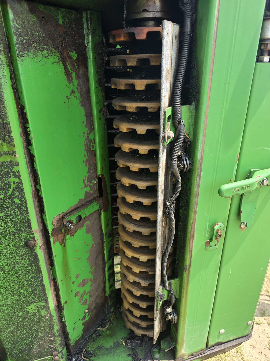 2021 John Deere CP690 Cotton Equipment