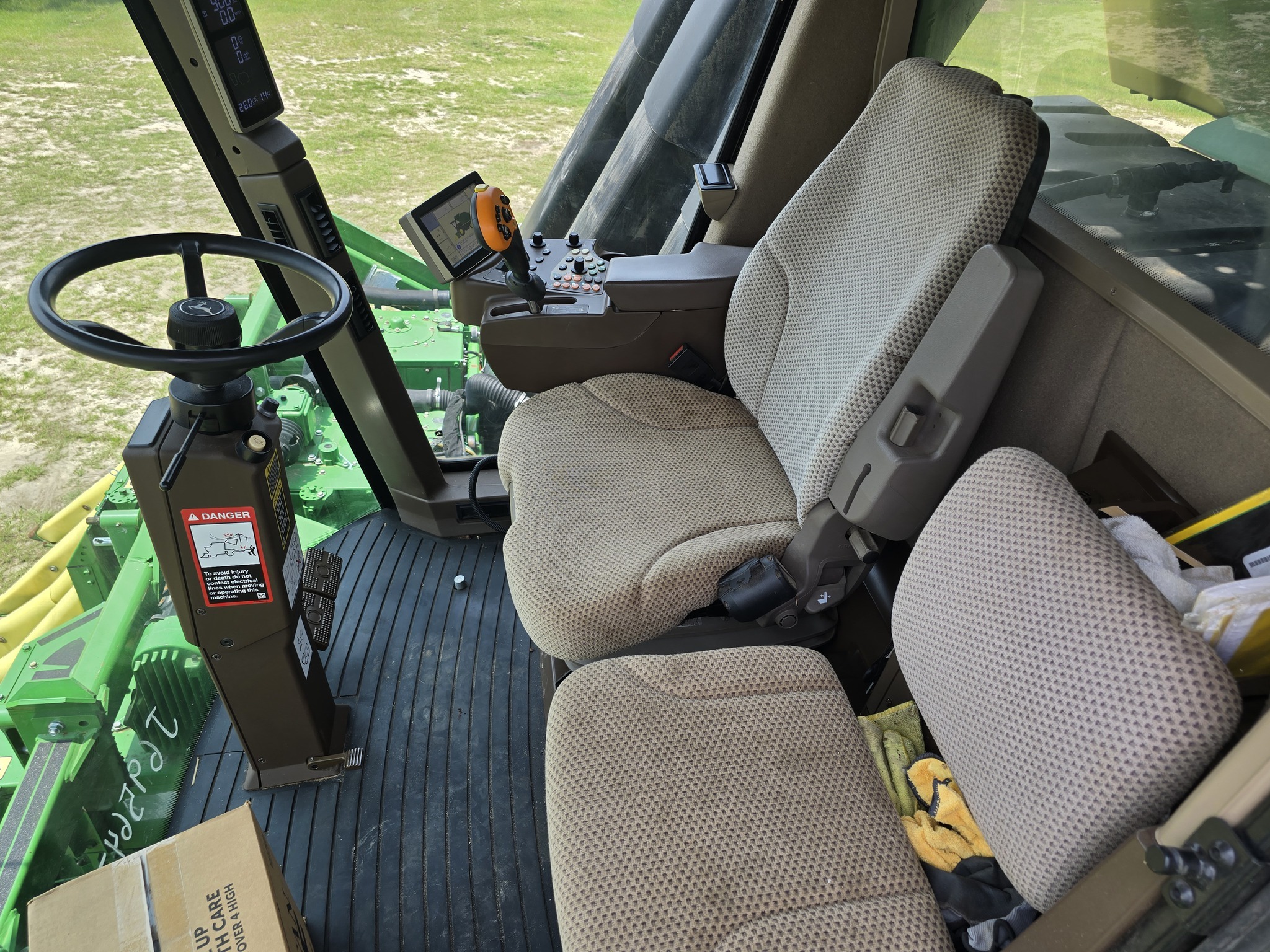 2021 John Deere CP690 Cotton Equipment