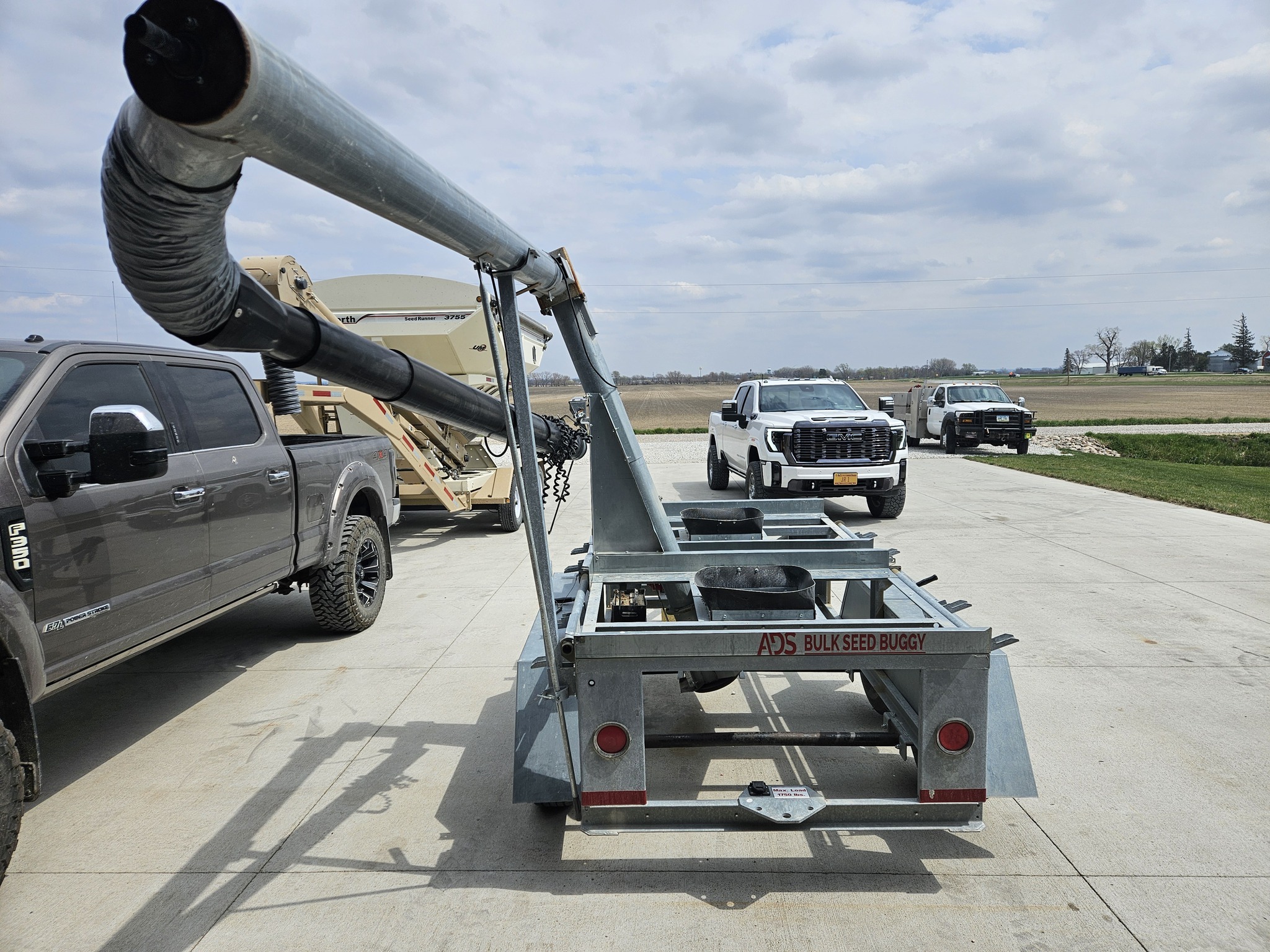  ADS ST200 Seed Tender