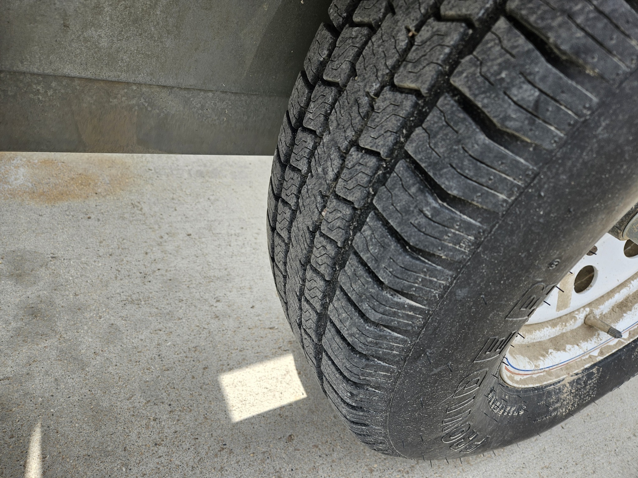  ADS ST200 Seed Tender