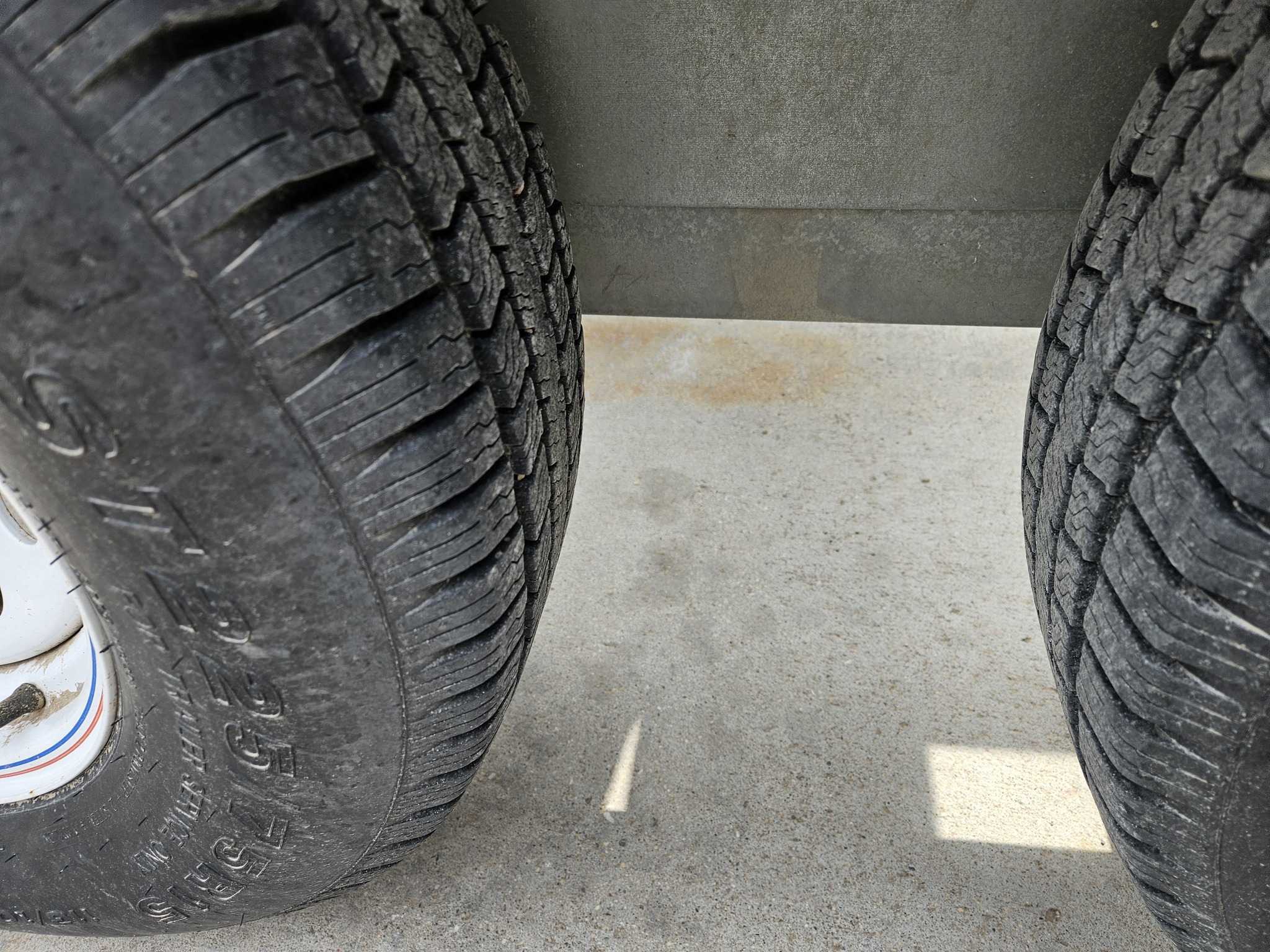  ADS ST200 Seed Tender