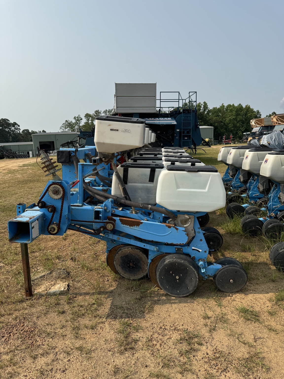 2005 Monosem NG4 Planter