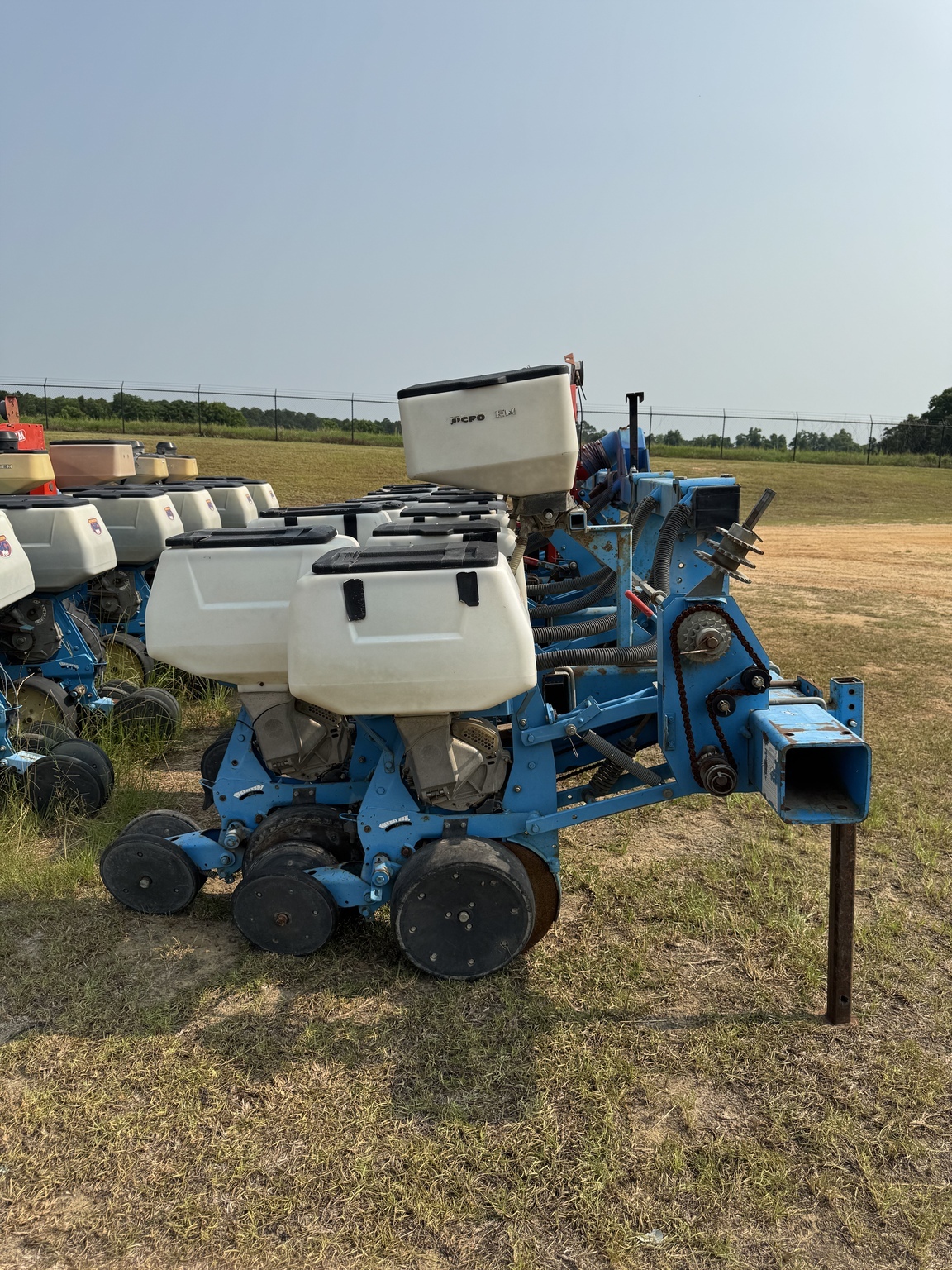 2005 Monosem NG4 Planter