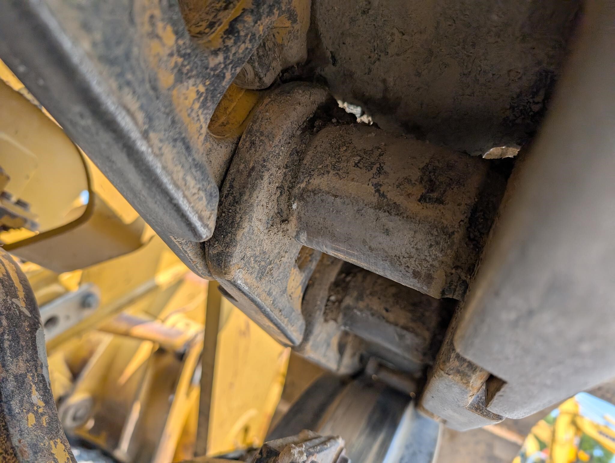 2011 Caterpillar 963D Crawler