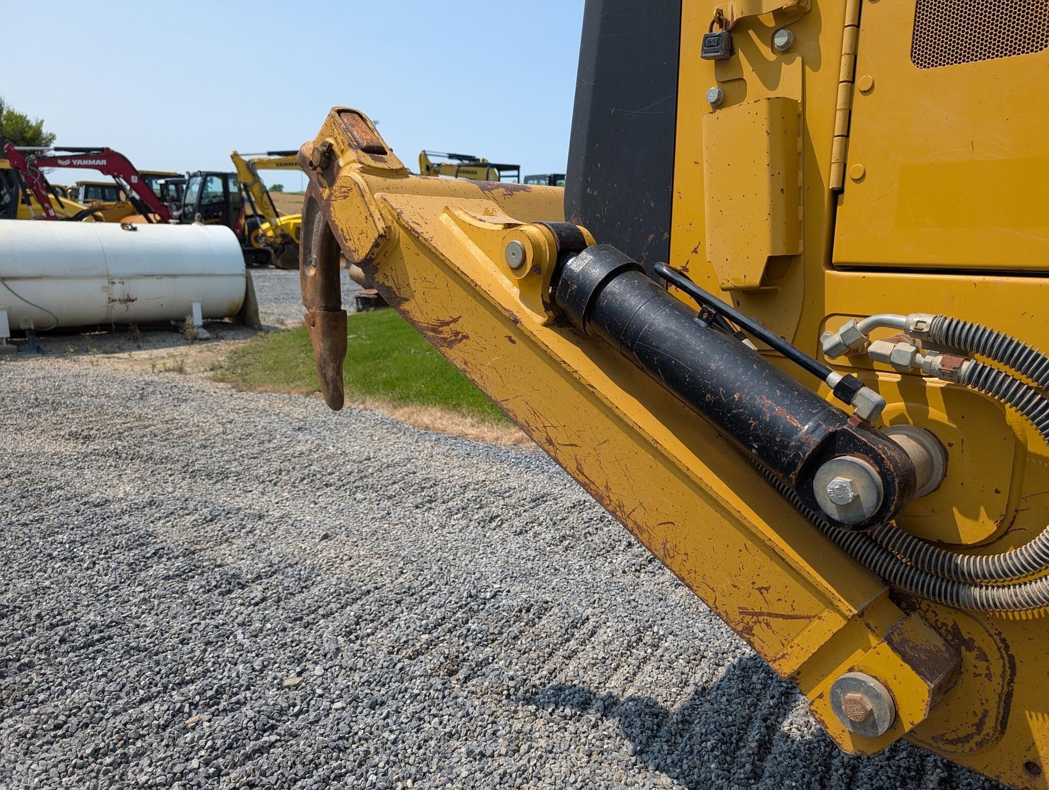 2011 Caterpillar 963D Crawler