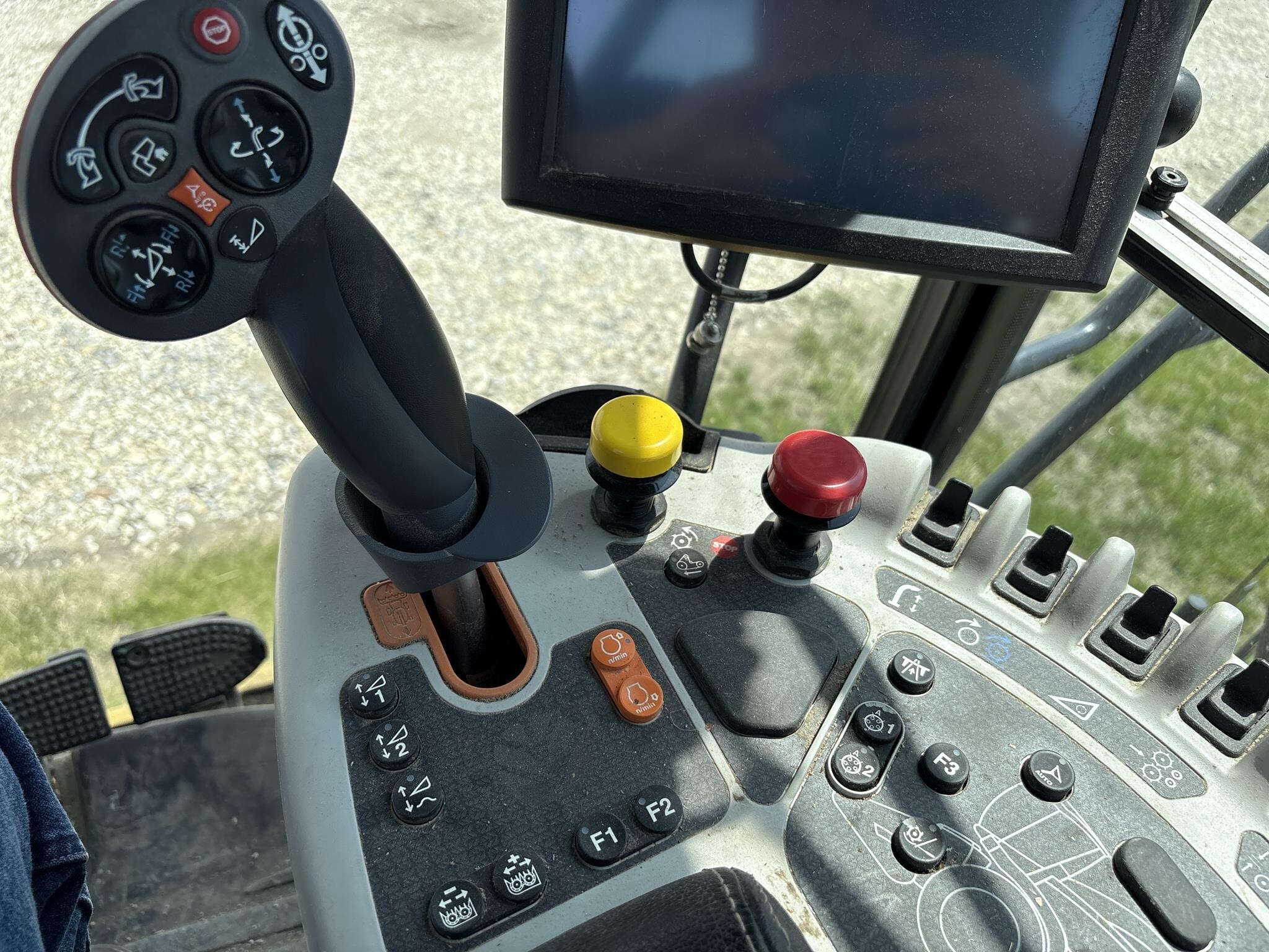 2020 New Holland FR650 Self-Propelled Forage Harvester