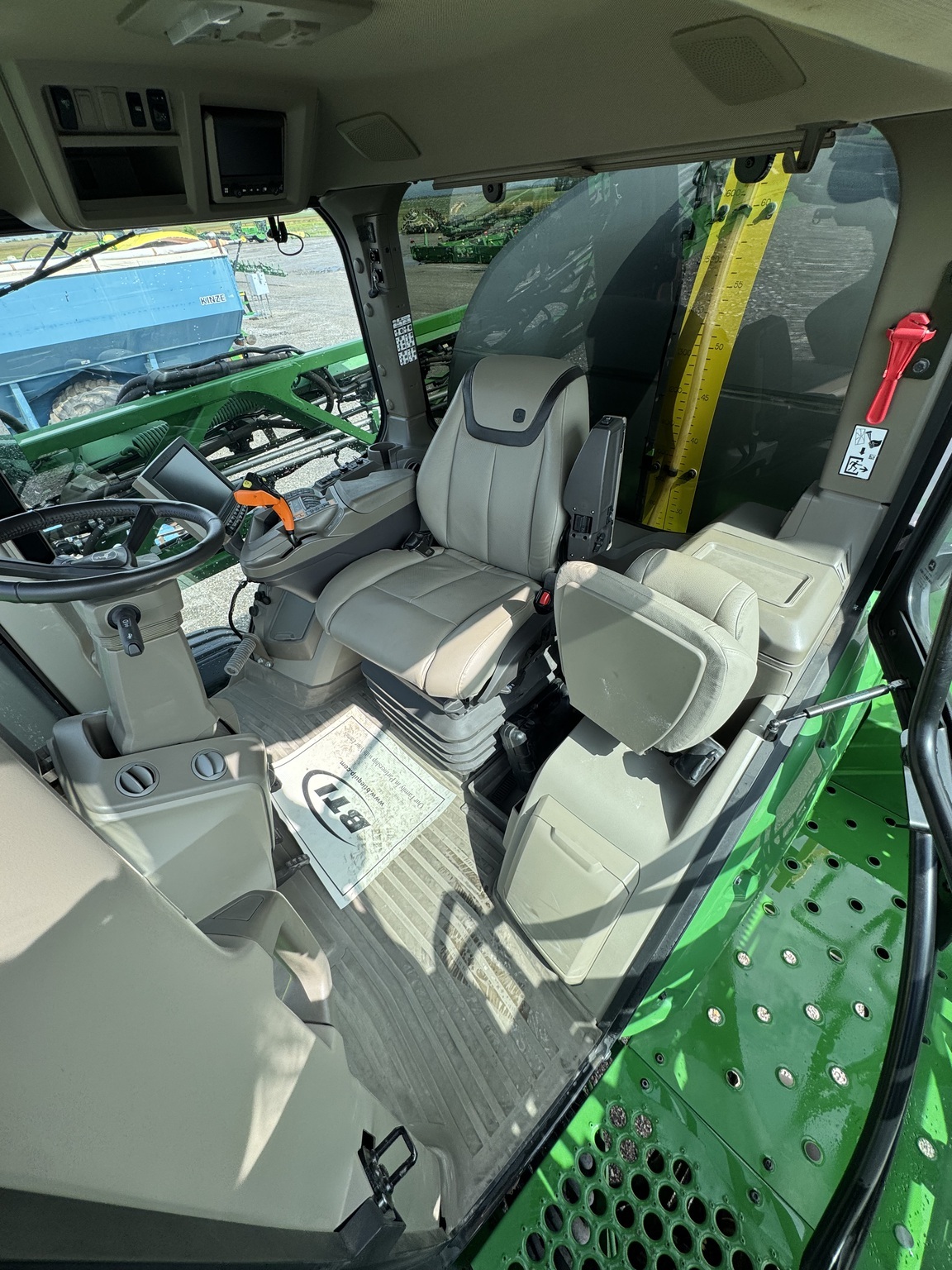 2022 John Deere 616R Self-Propelled Sprayer