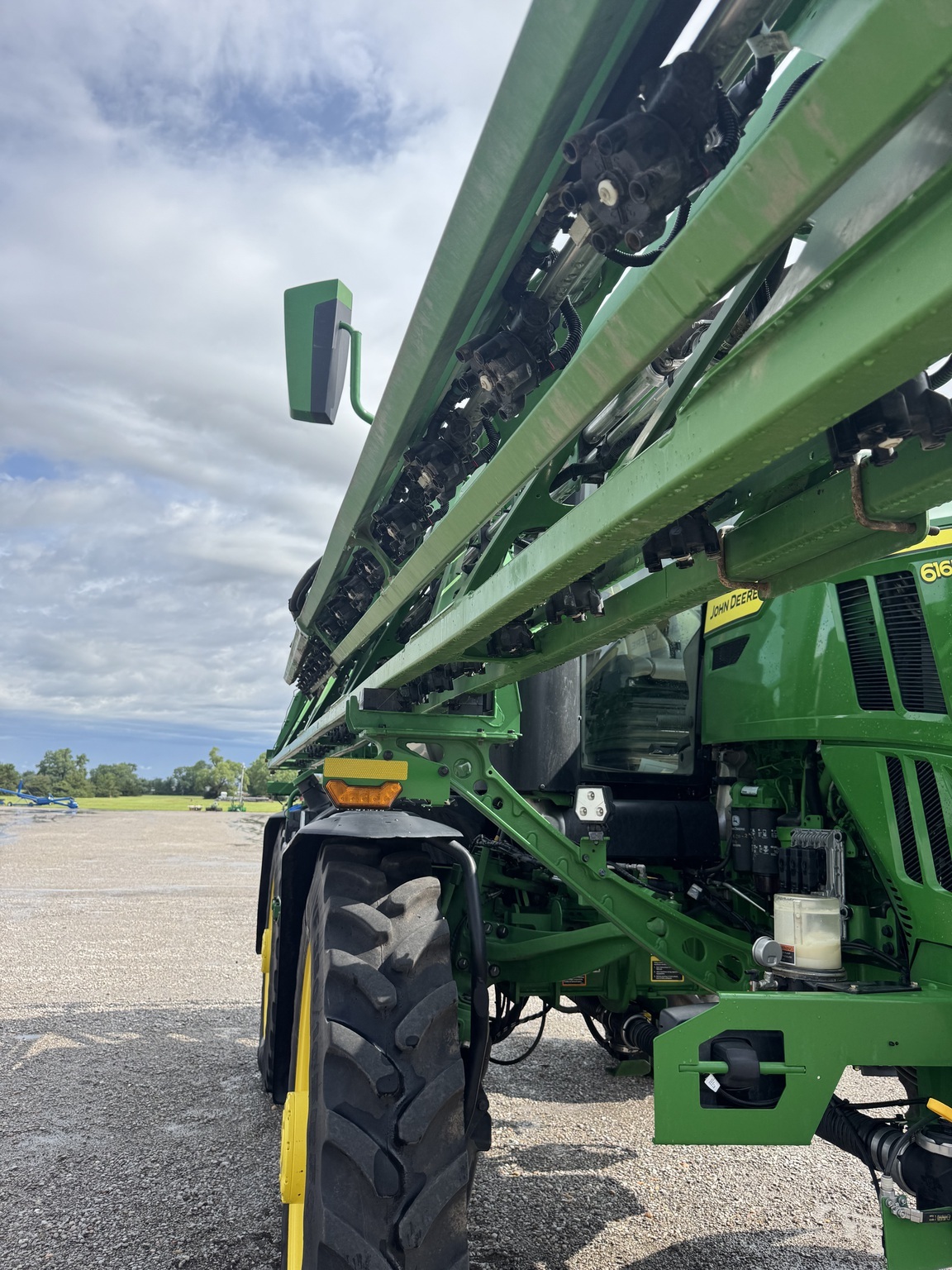2022 John Deere 616R Self-Propelled Sprayer