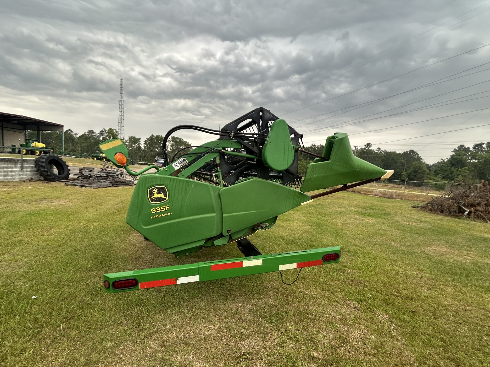 2006 John Deere 635F Platform