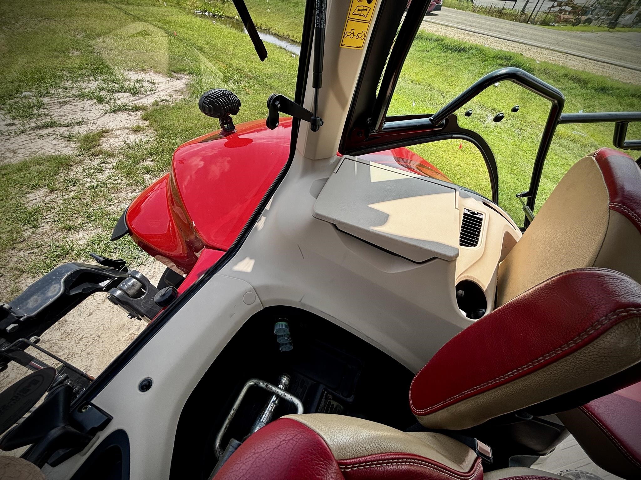2023 Case IH Magnum 280 Tractor
