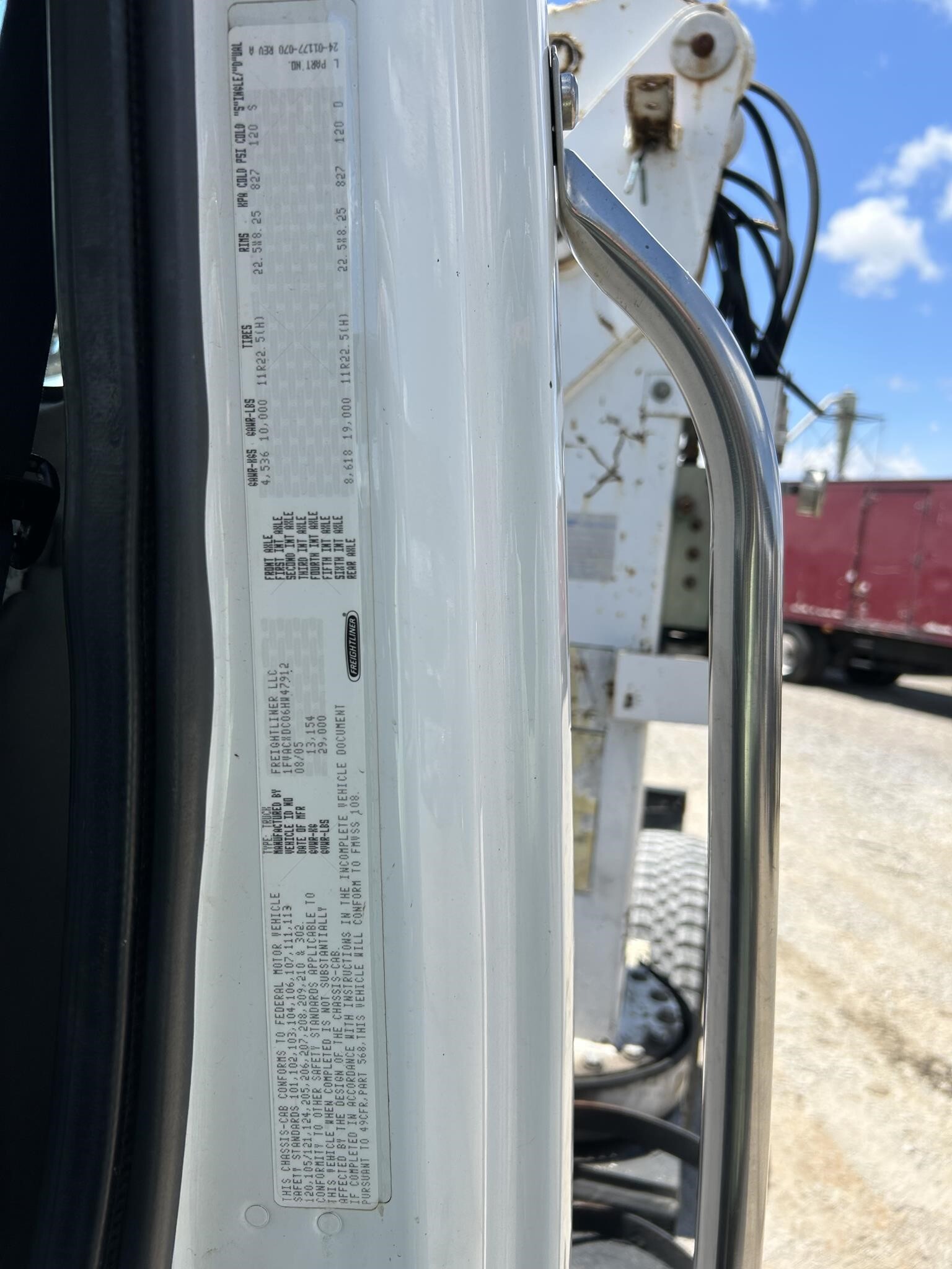 2006 STELLAR 3200 Crane