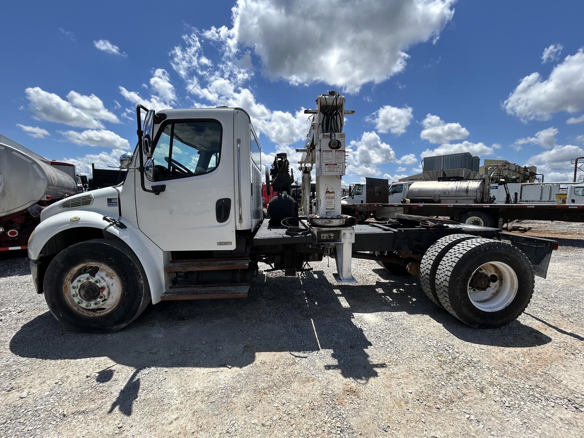 2006 STELLAR 3200 Crane