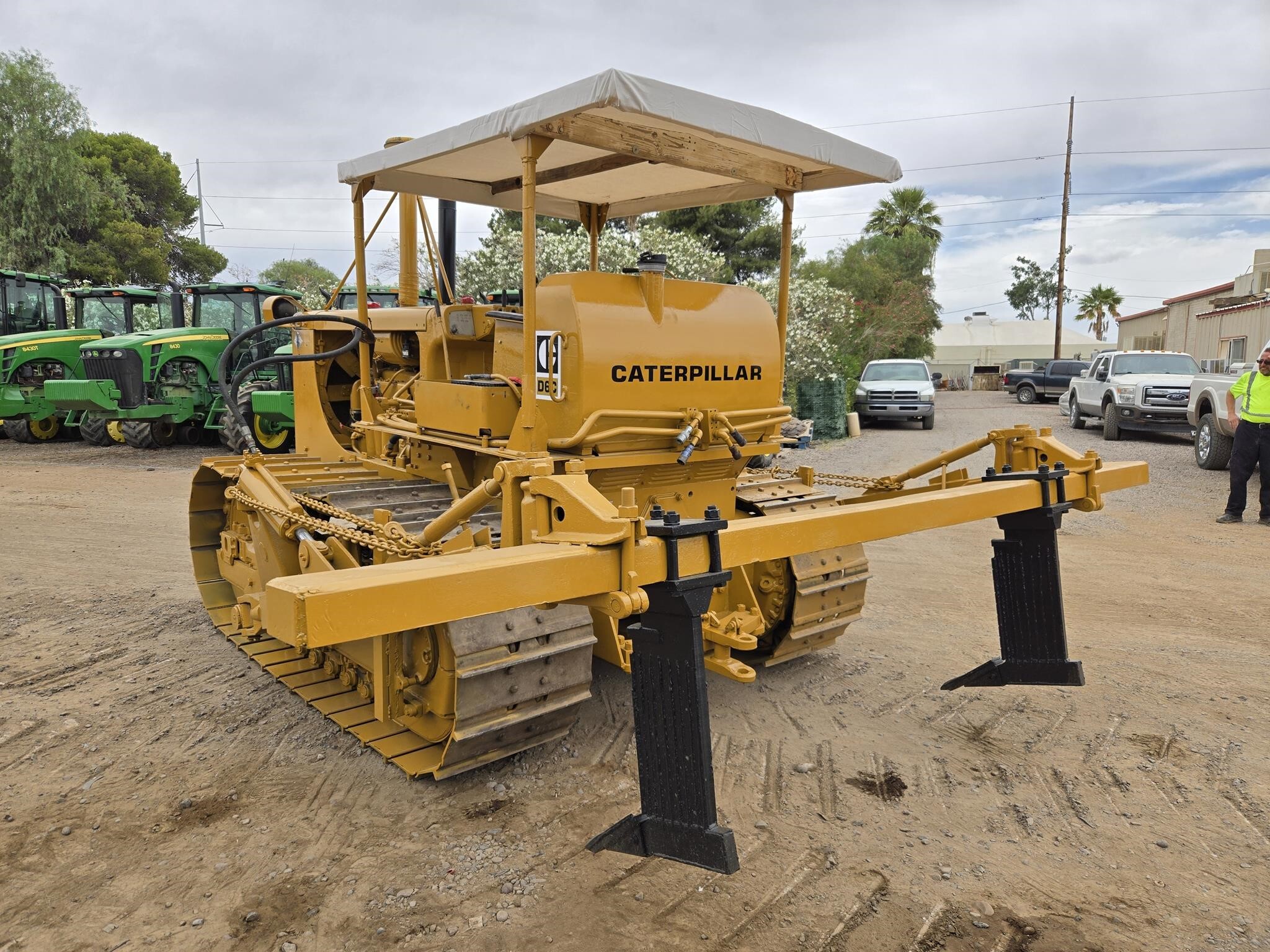 1965 Caterpillar D6C Dozer