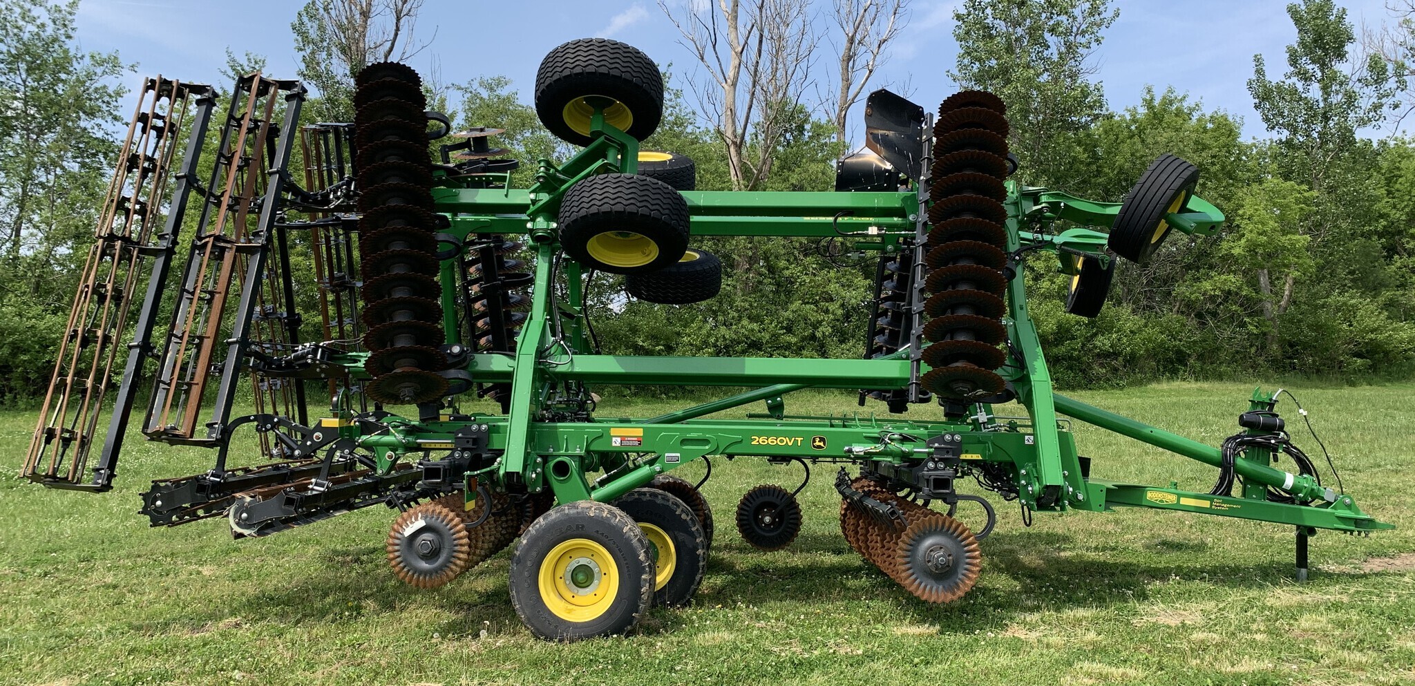 2023 John Deere 2660VT Vertical Tillage