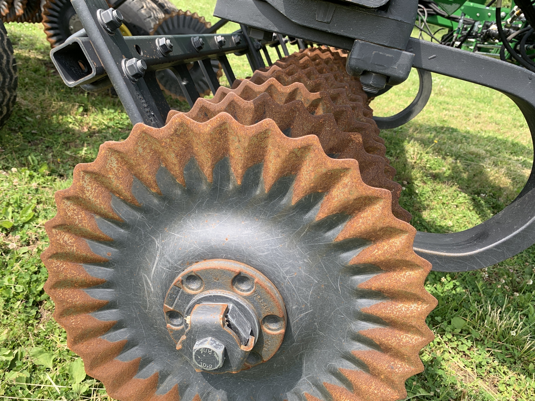 2023 John Deere 2660VT Vertical Tillage