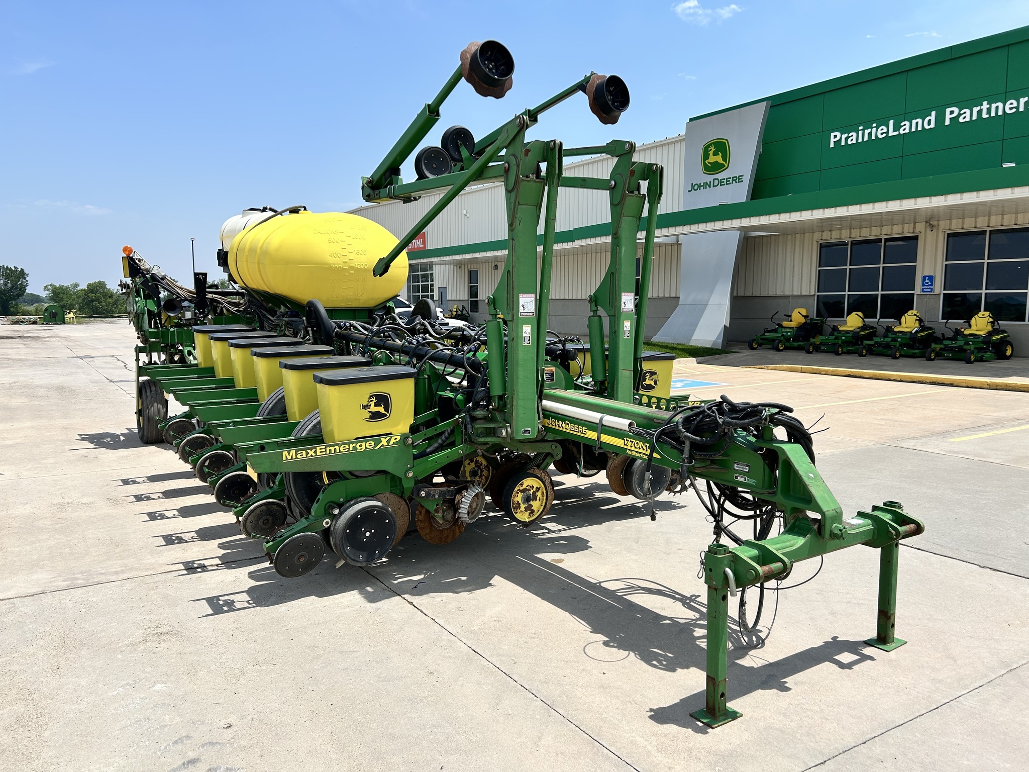 2010 John Deere 1770NT Planter