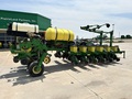 2010 John Deere 1770NT Planter