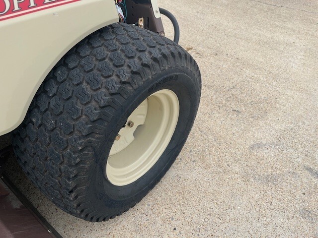 2023 Grasshopper 329B Lawn Mower