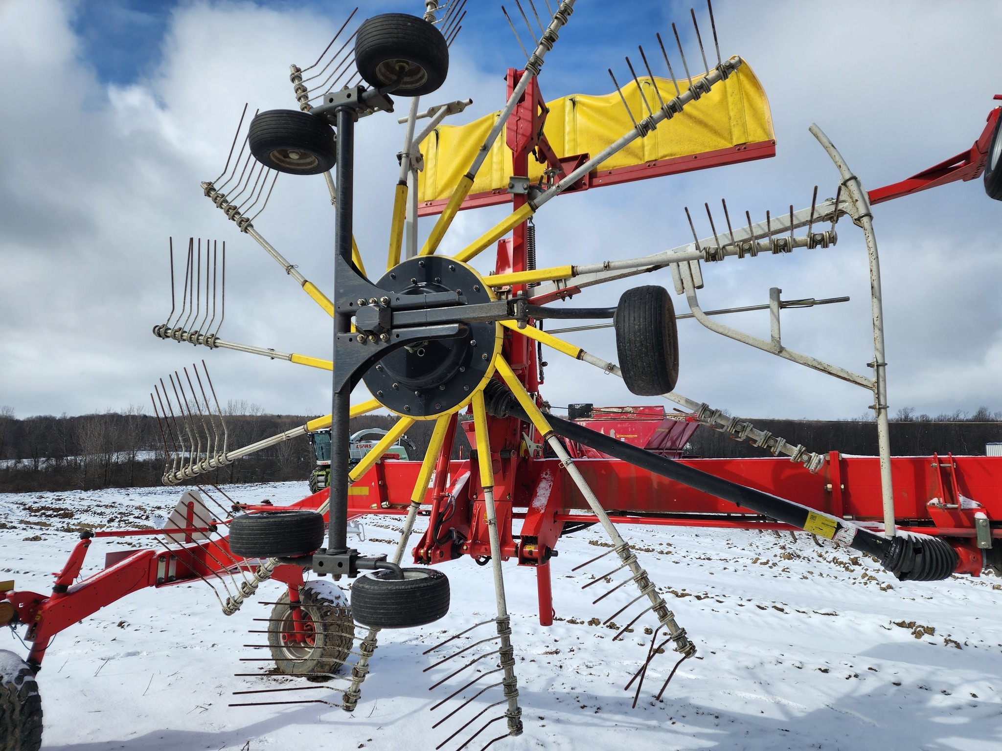  Pottinger TOP 812 Rake