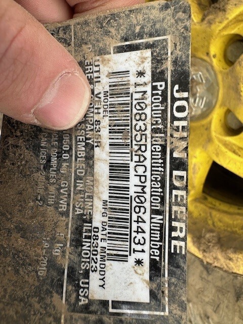 2023 John Deere XUV835R ATVs and Utility Vehicle