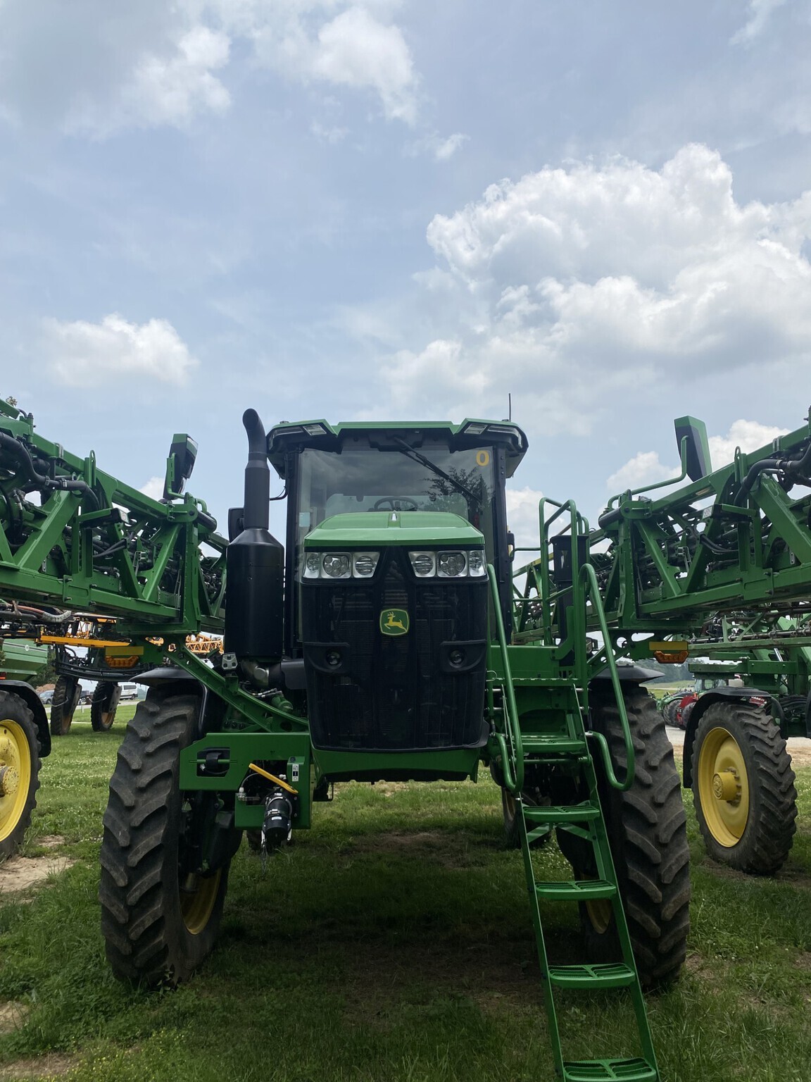 2023 John Deere 612R Self-Propelled Sprayer