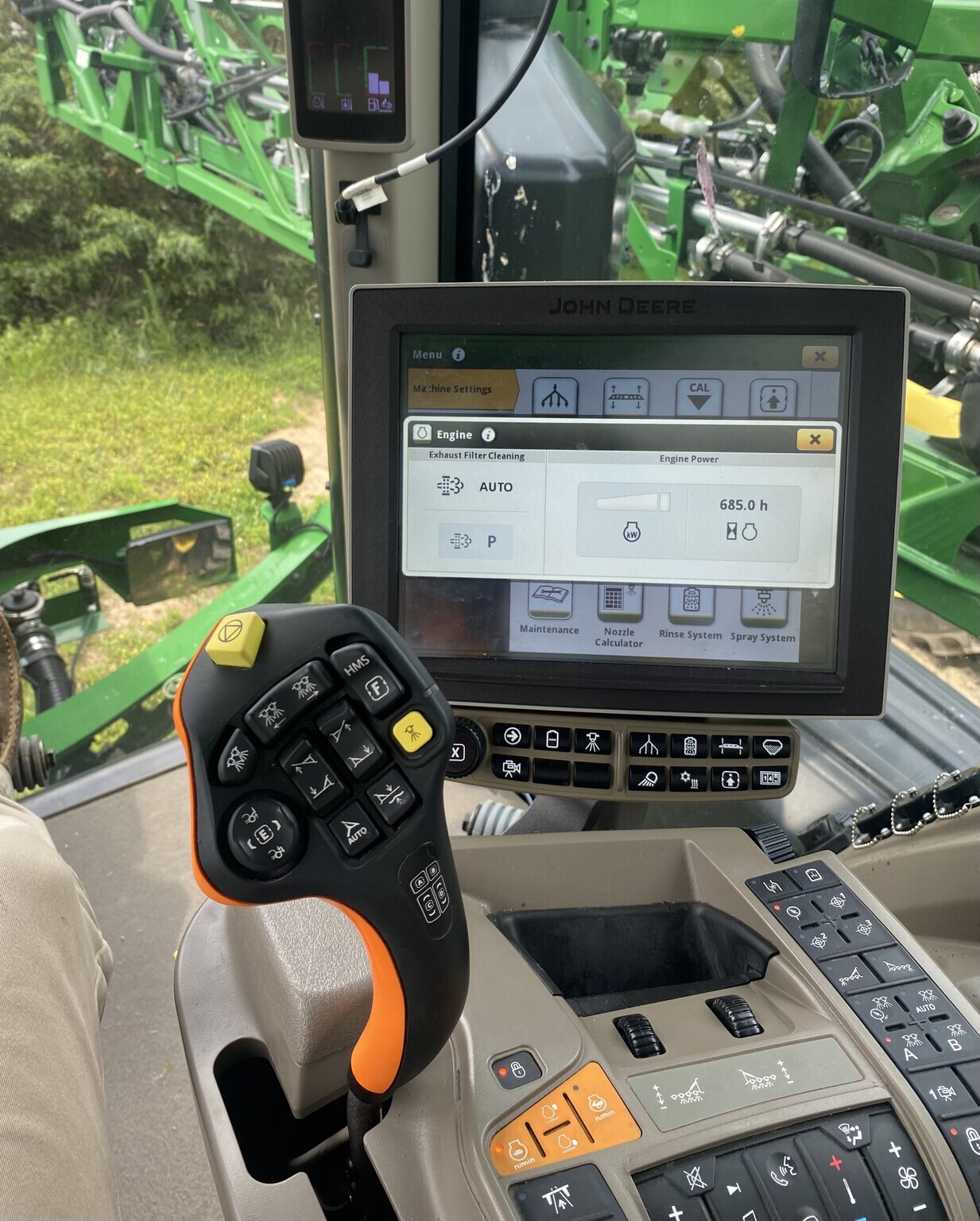 2023 John Deere 612R Self-Propelled Sprayer