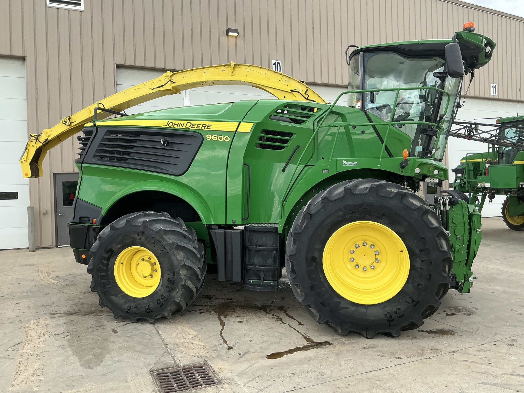 2020 John Deere 9600 Combine