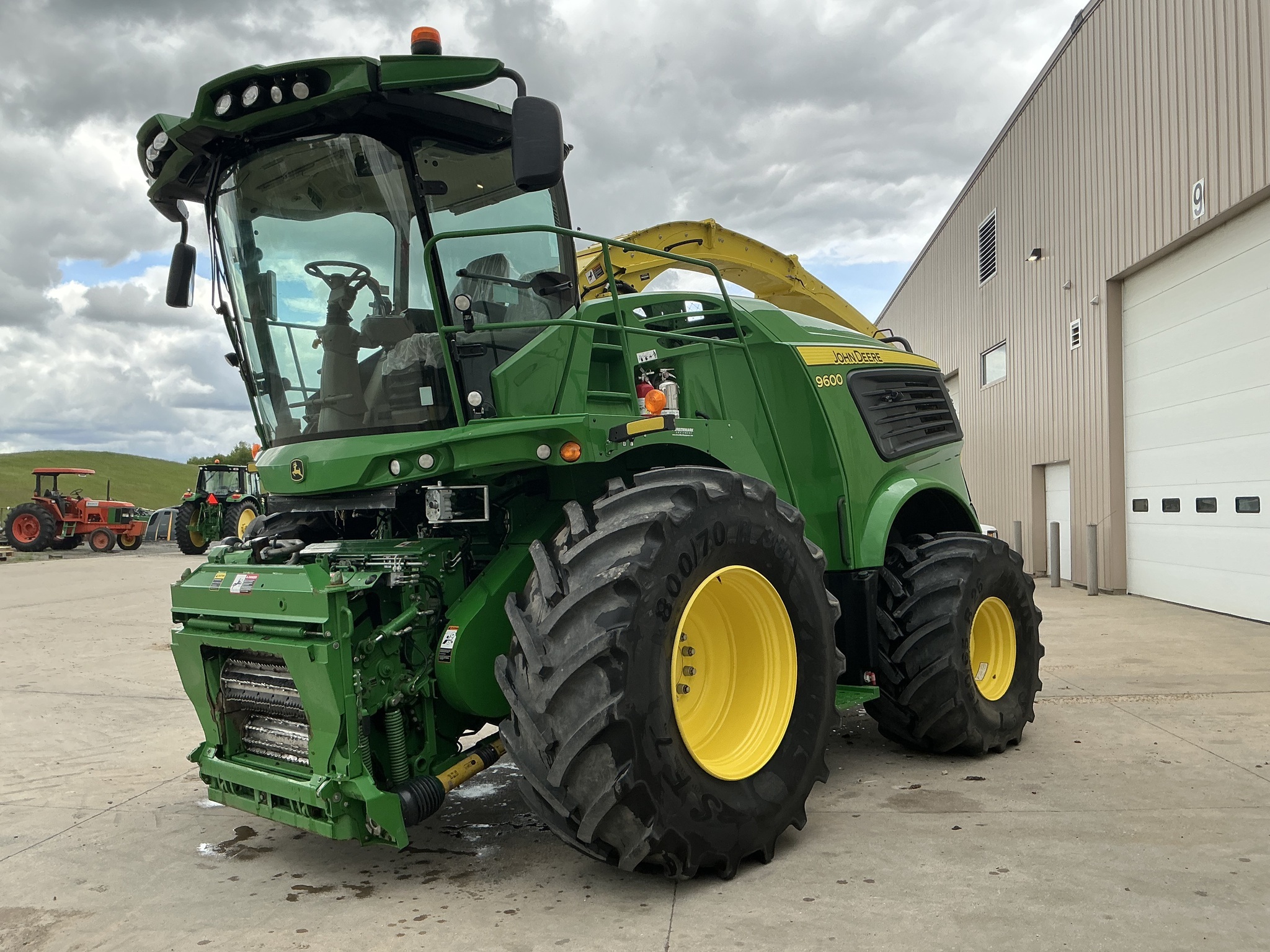 2020 John Deere 9600 Combine