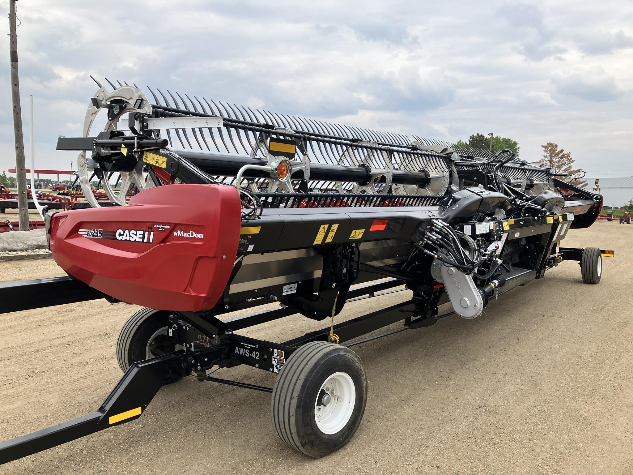 2025 MacDon FD235 Platform