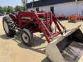  International Harvester 460 Tractor