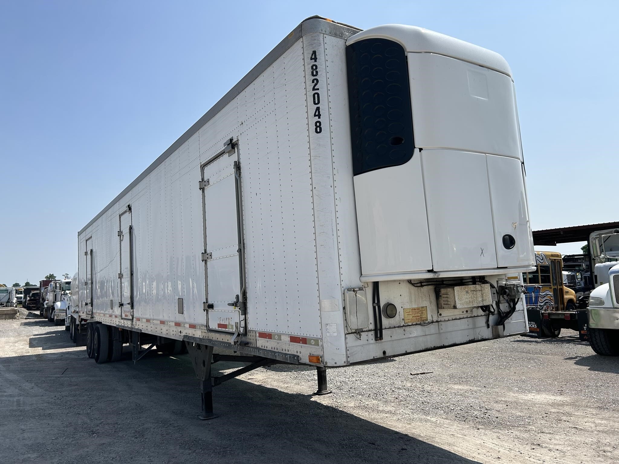 2013 Utility 48 FT REEFER Box Trucks/Trailer