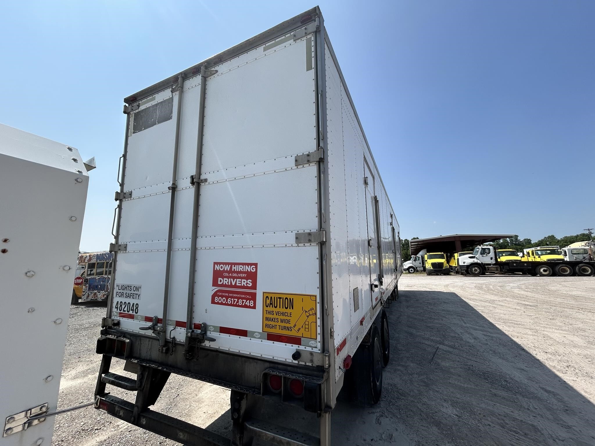 2013 Utility 48 FT REEFER Box Trucks/Trailer