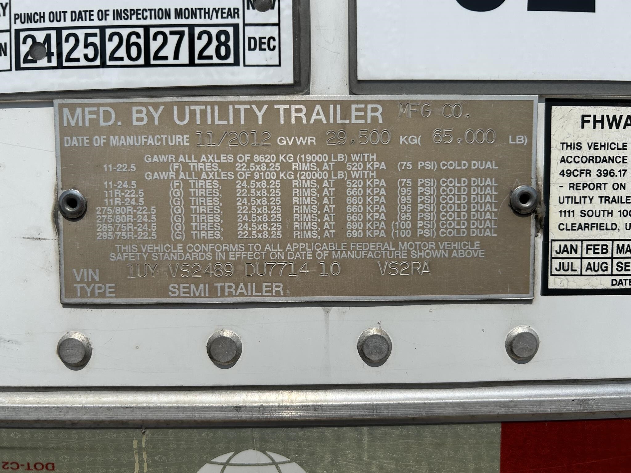 2013 Utility 48 FT REEFER Box Trucks/Trailer